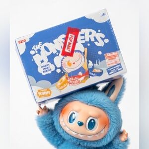 NEW Pop Mart Labubu The Monsters Wacky Mart Series Fridge Magnets – Sealed Case